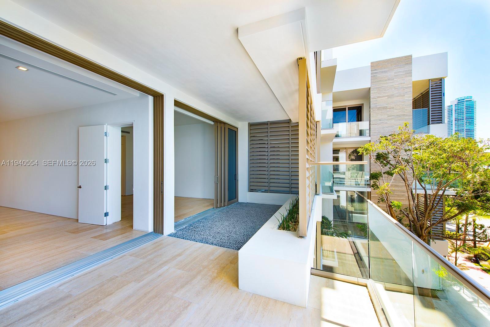 311 Meridian Ave # 302