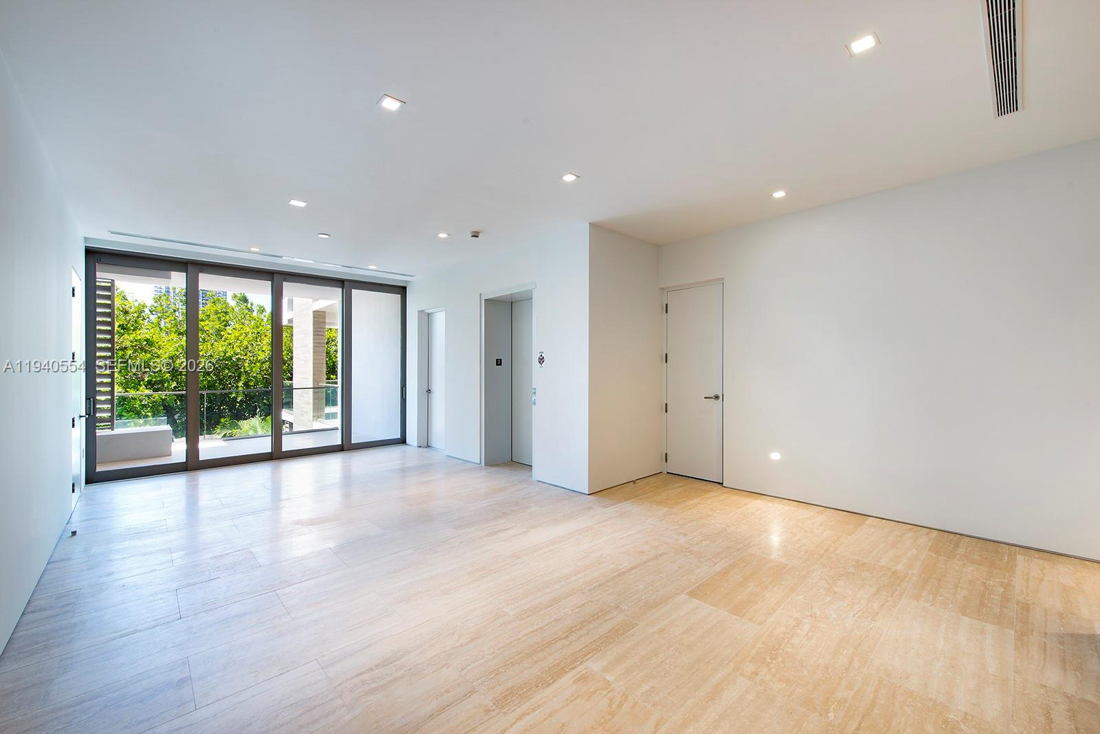 311 Meridian Ave # 302