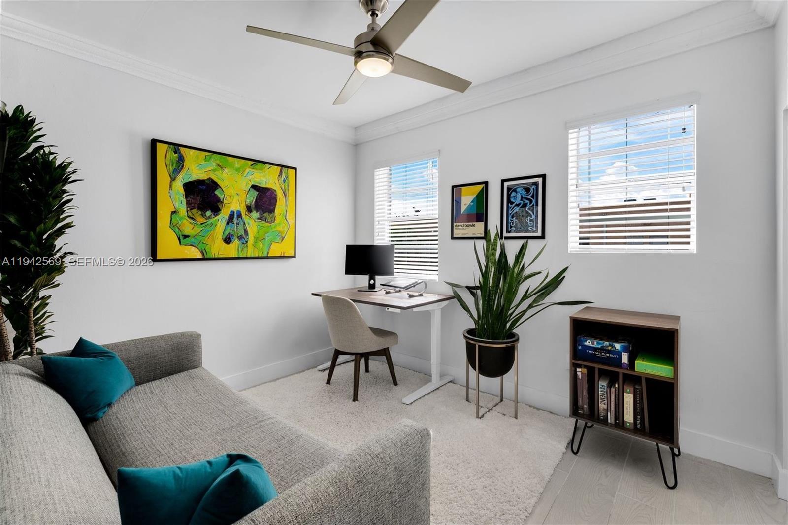 1559 Michigan Ave # 301