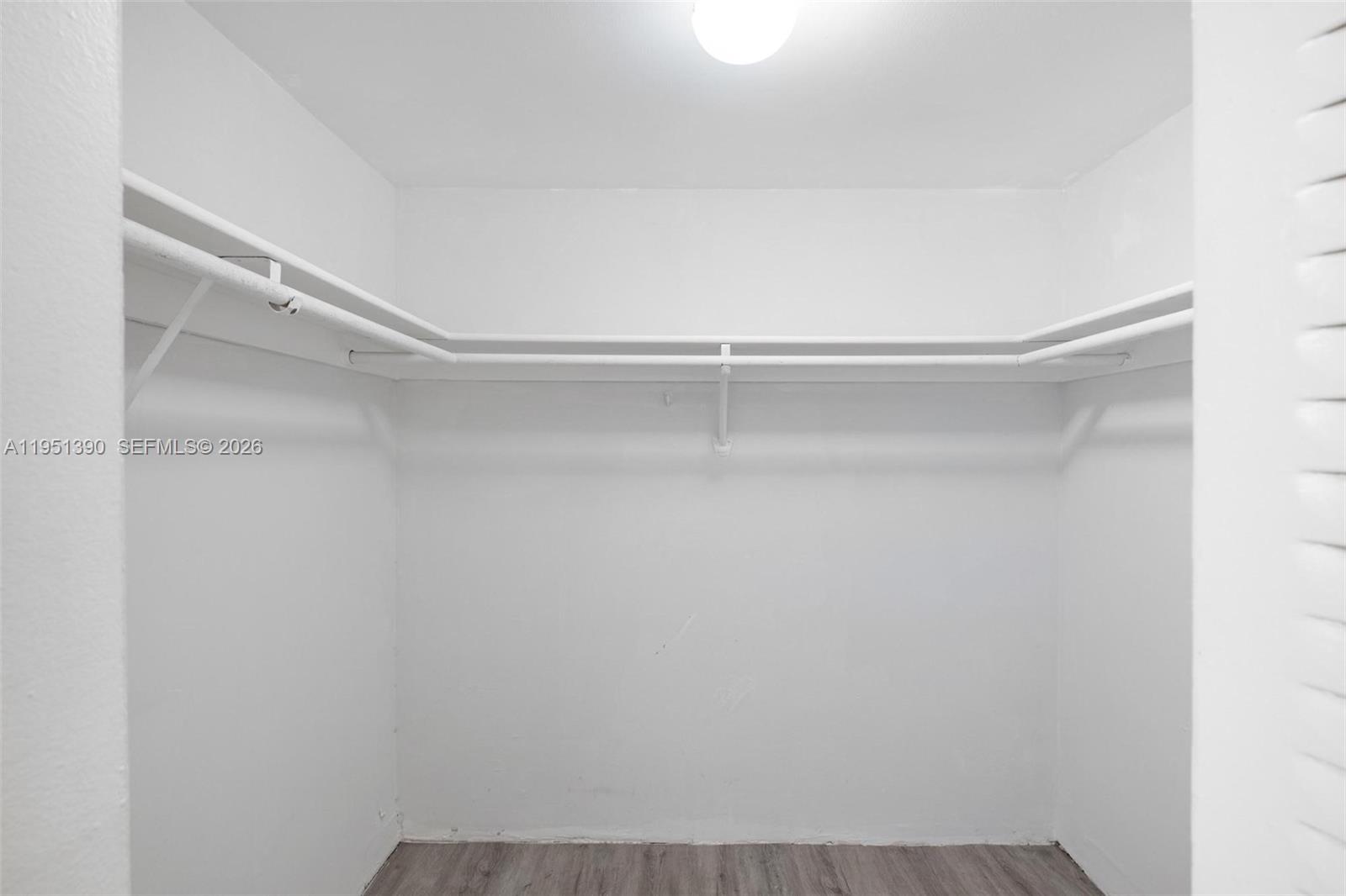 100 Bayview Dr # 229