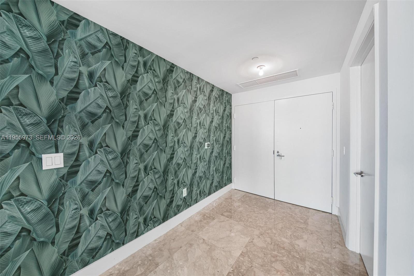 3131 NE 188th St # 803 Unit: 2-803