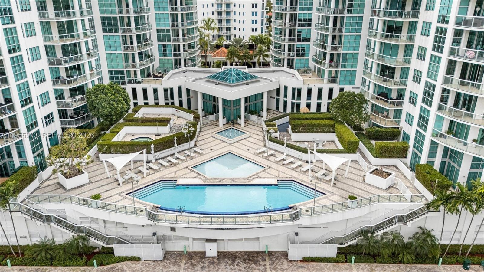 3131 NE 188th St # 803 Unit: 2-803