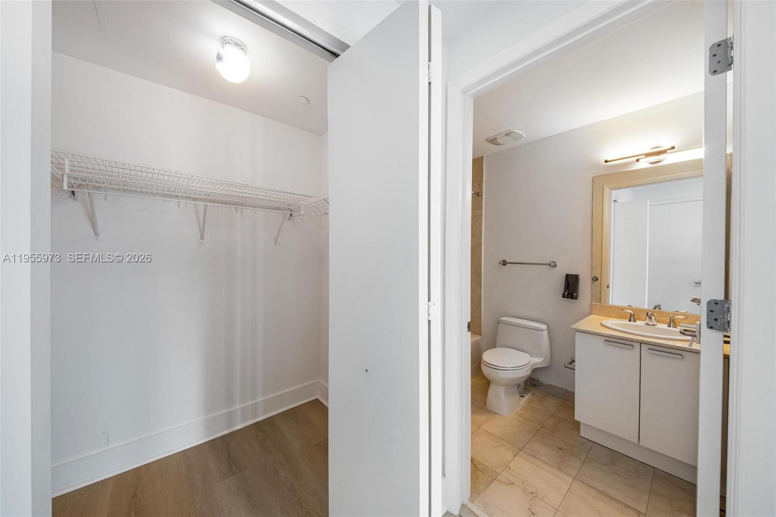 3131 NE 188th St # 803 Unit: 2-803