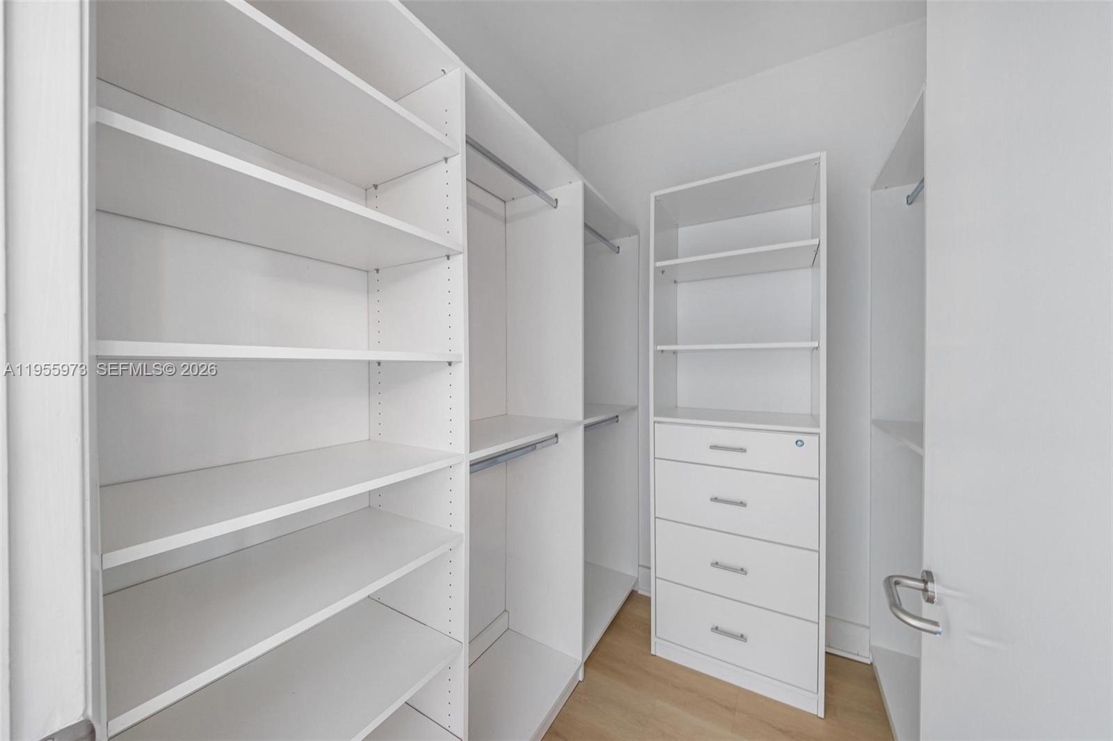 3131 NE 188th St # 803 Unit: 2-803