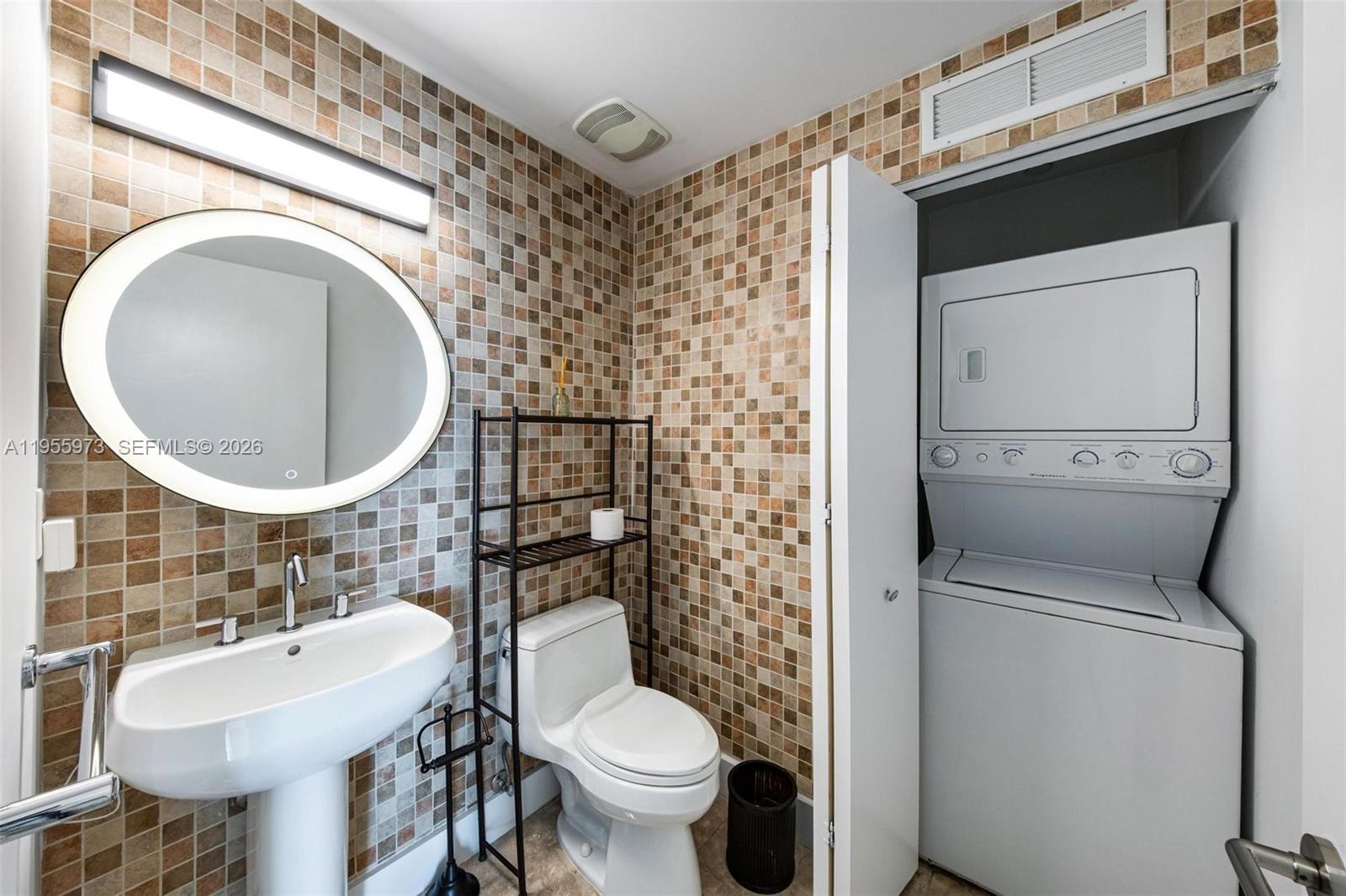 3131 NE 188th St # 803 Unit: 2-803