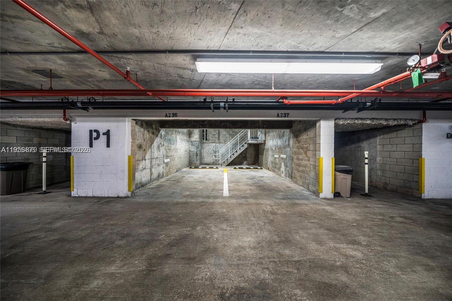 100 S Pointe Dr # 13 Unit: TH-13