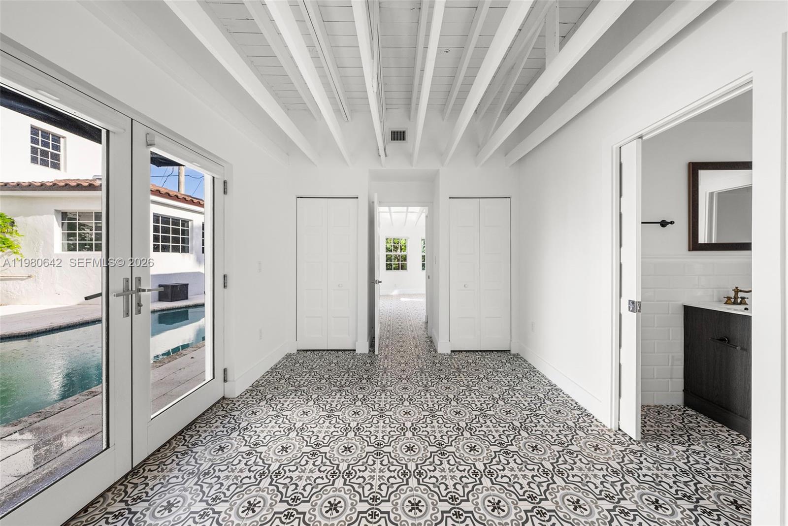4491 Prairie Ave