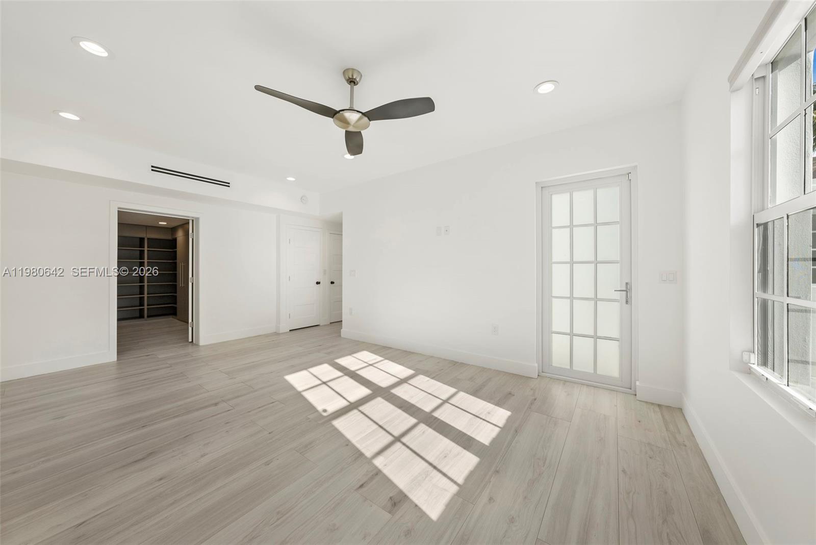 4491 Prairie Ave