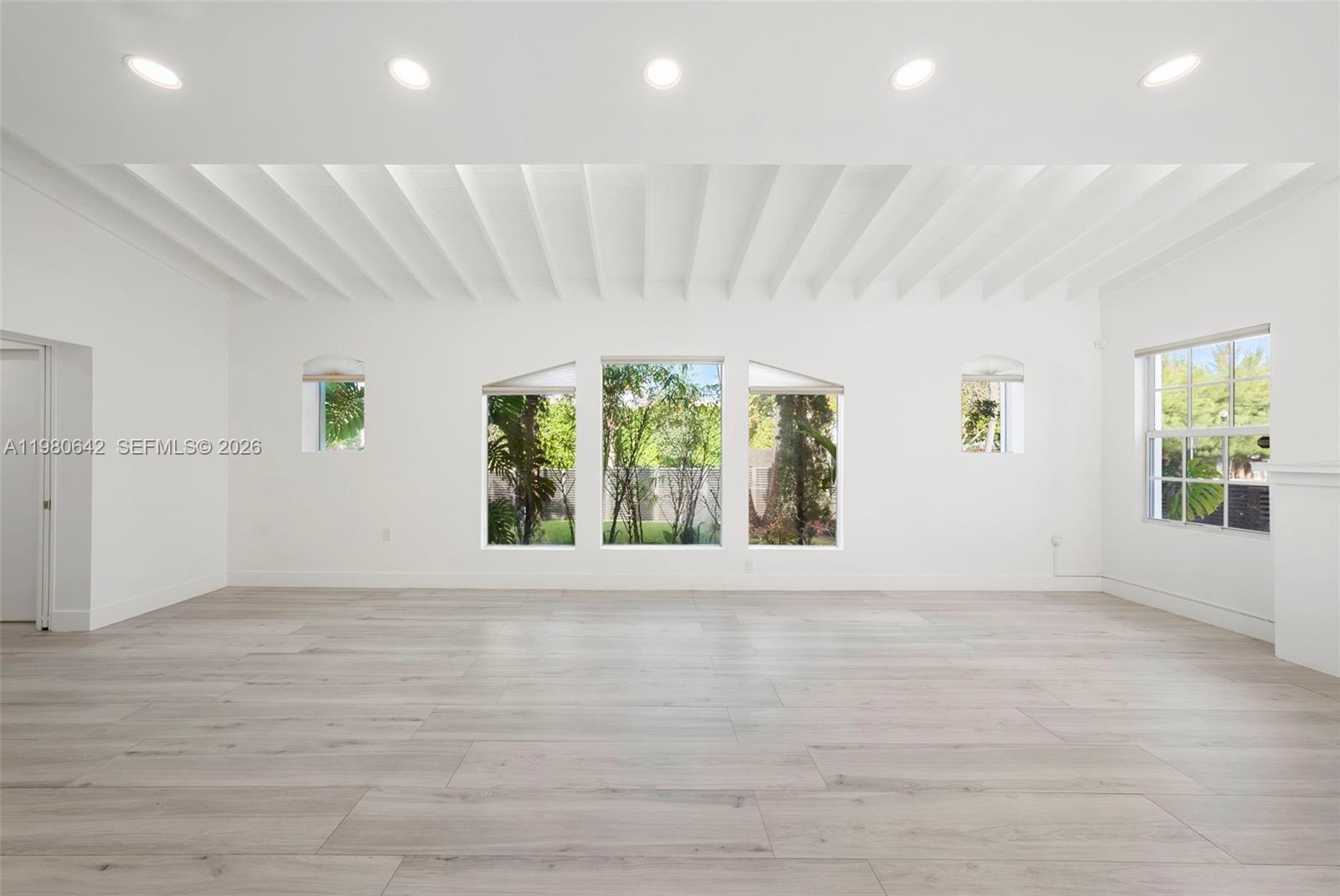 4491 Prairie Ave