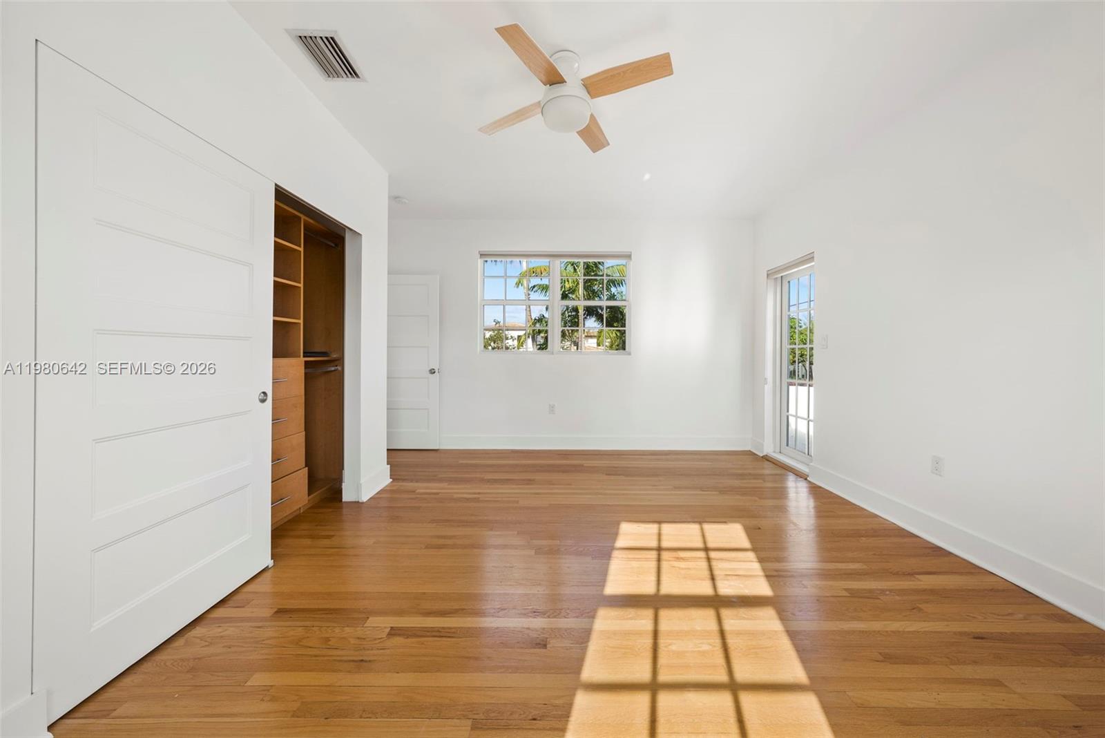 4491 Prairie Ave