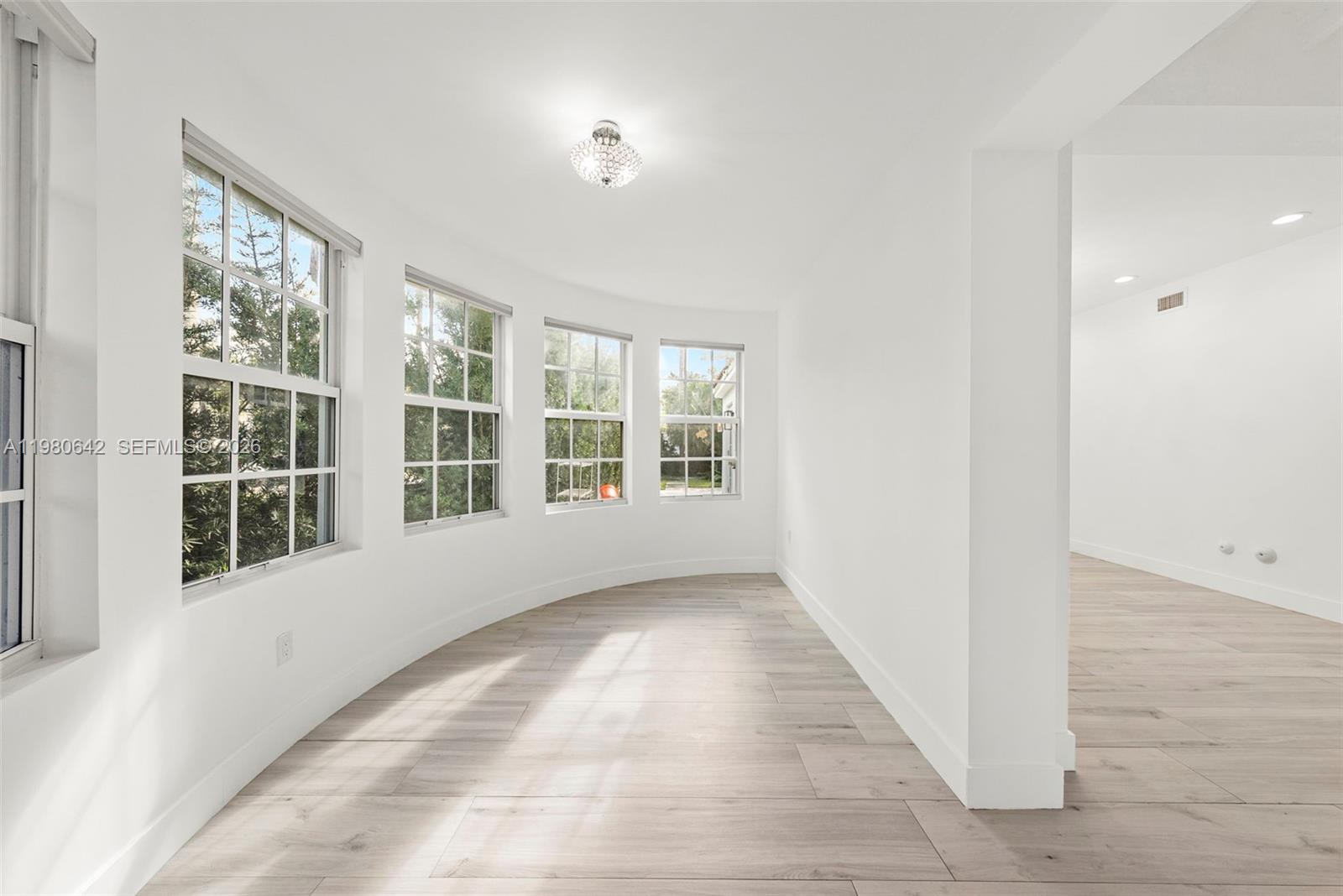 4491 Prairie Ave