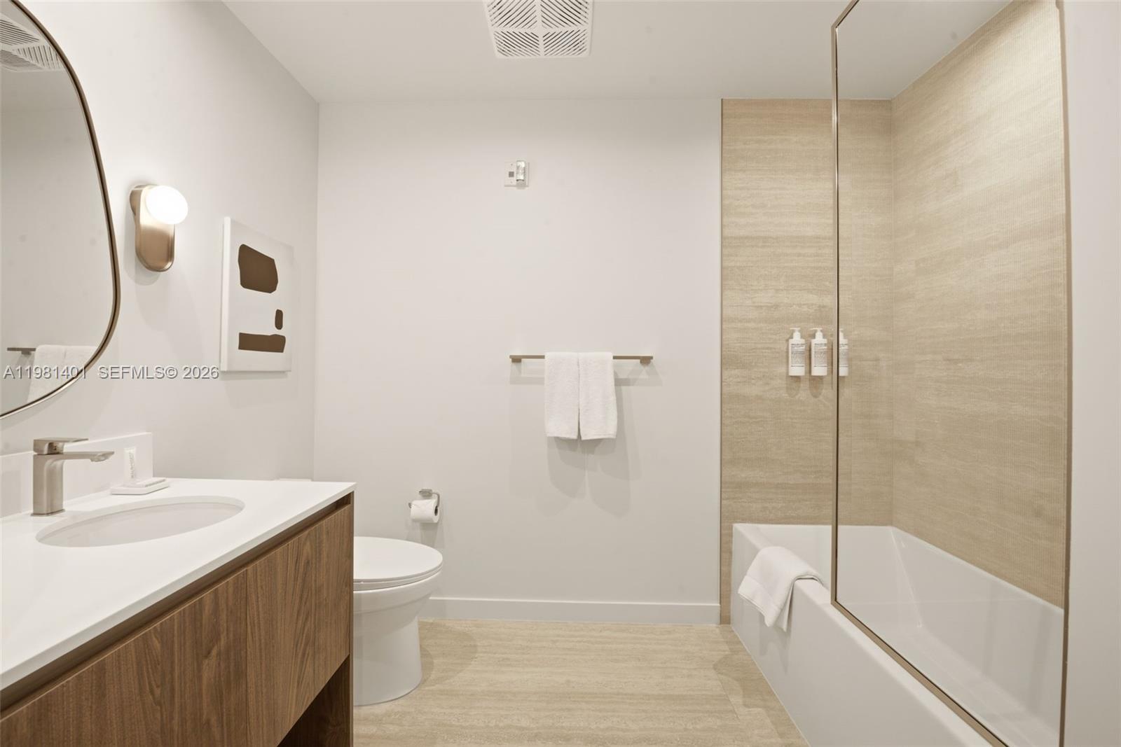 1611 SW 2nd Avenue # 301