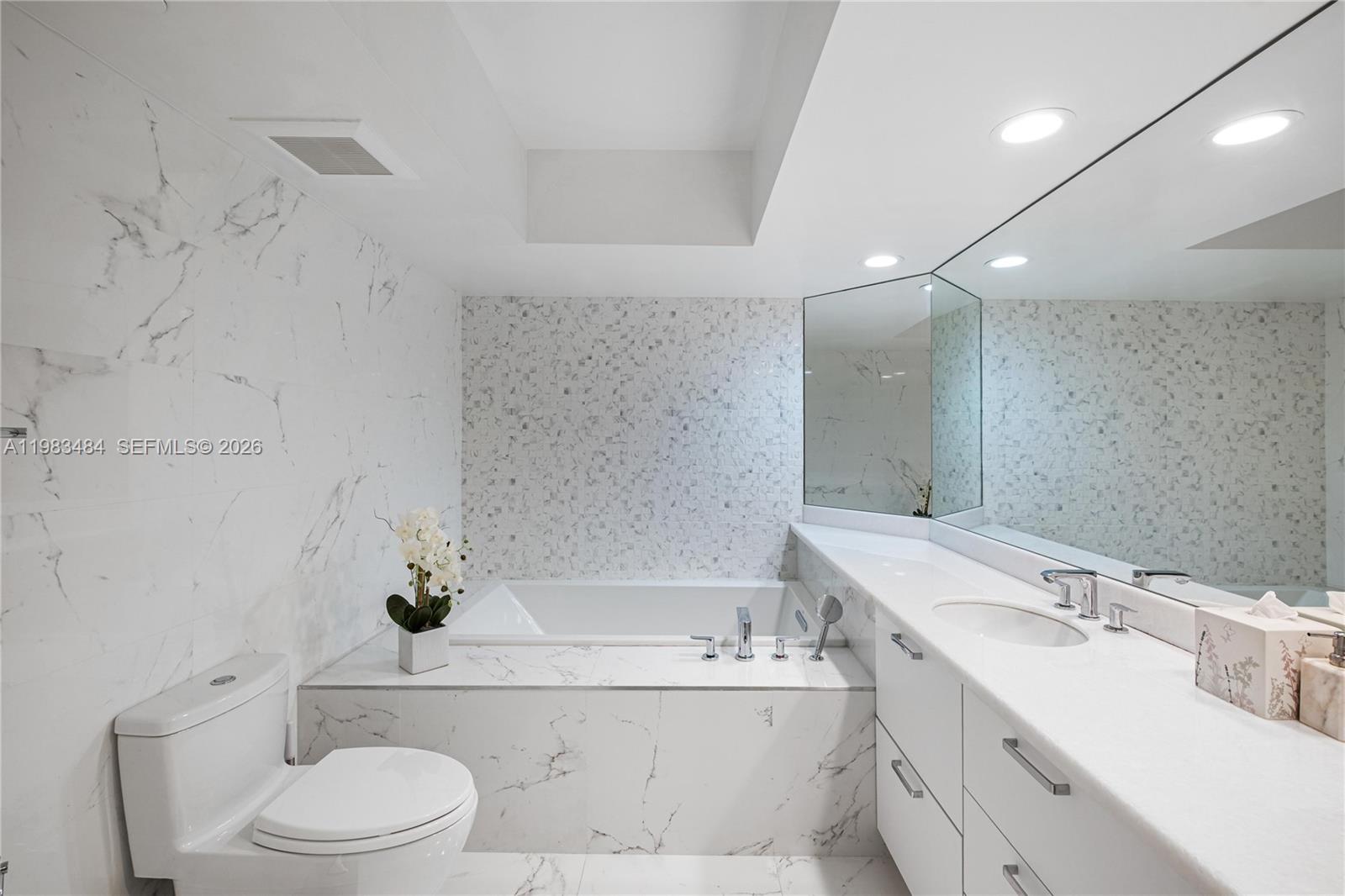 16425 Collins Ave # 2215