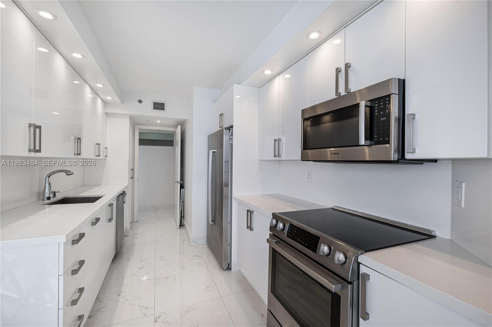 16425 Collins Ave # 2215