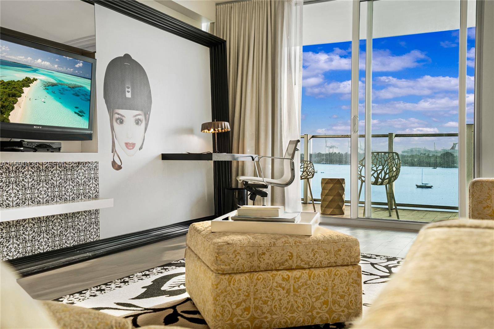 1100 West Avenue # 514