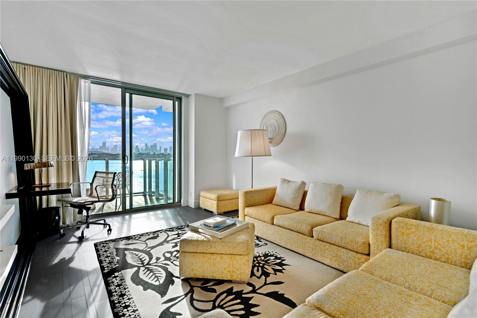 1100 West Avenue # 514