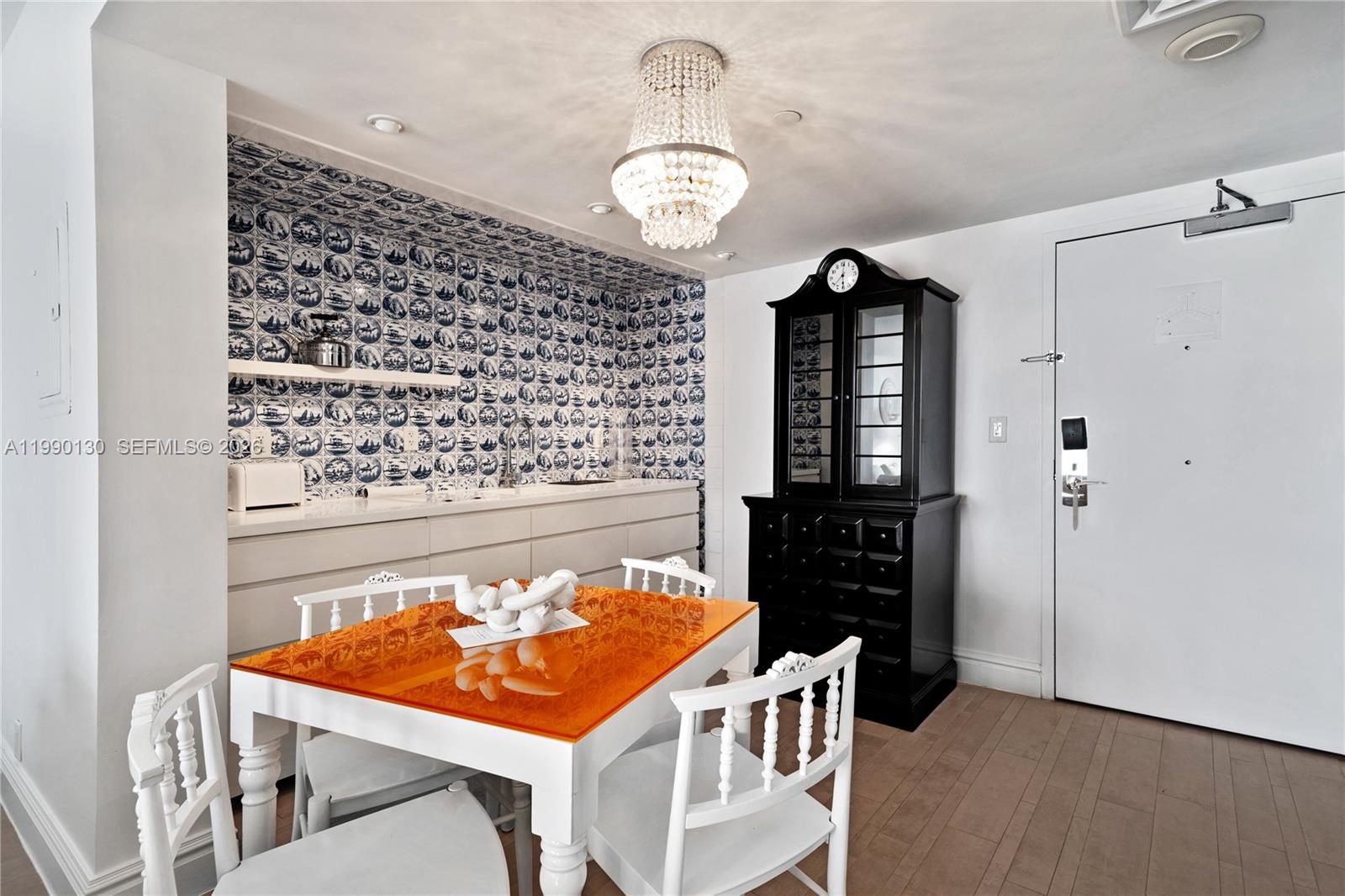 1100 West Avenue # 514