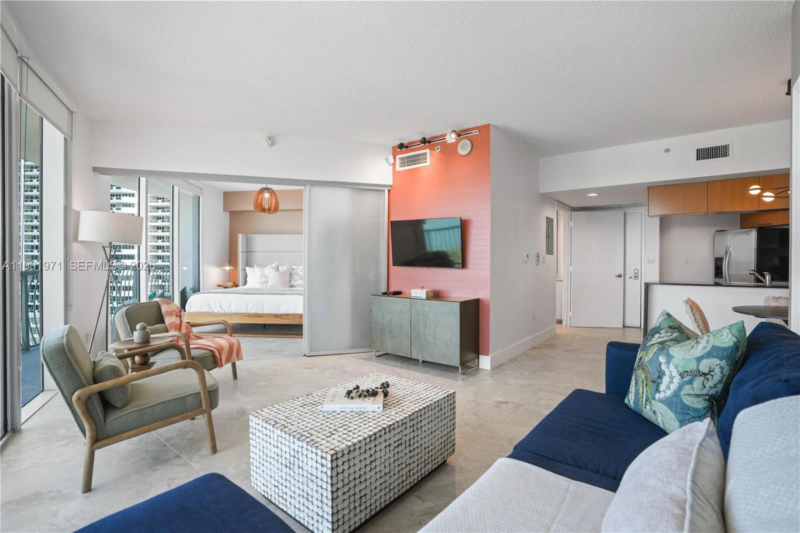 1750 N Bayshore Dr # 1401