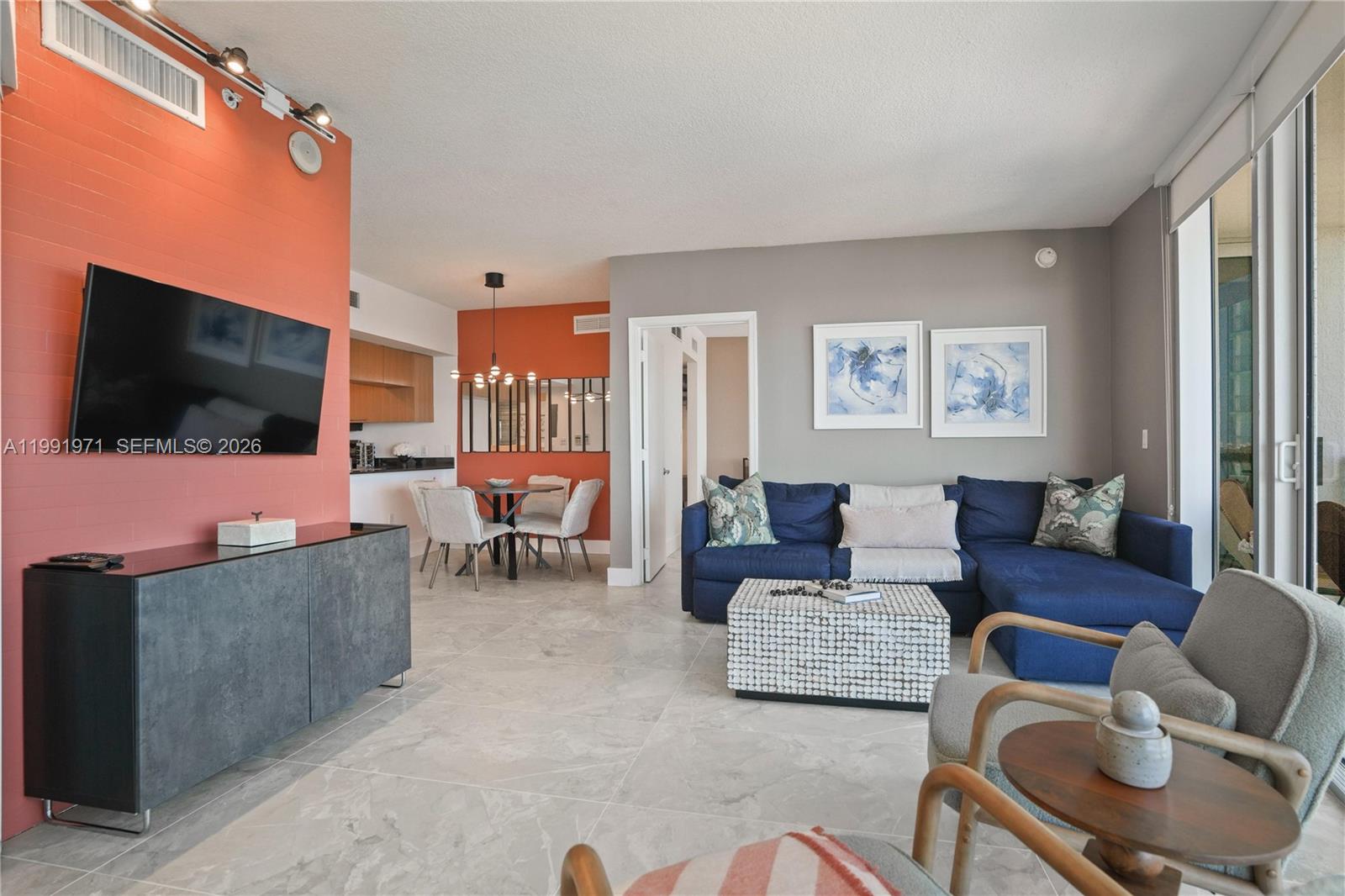 1750 N Bayshore Dr # 1401