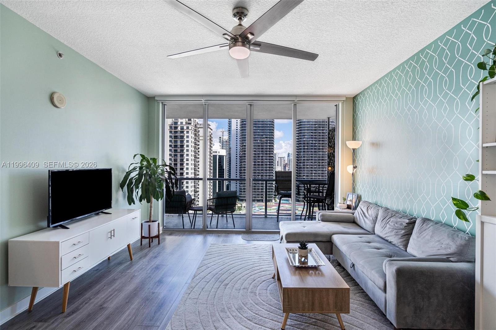 1111 SW 1st Ave Unit: 2721-N