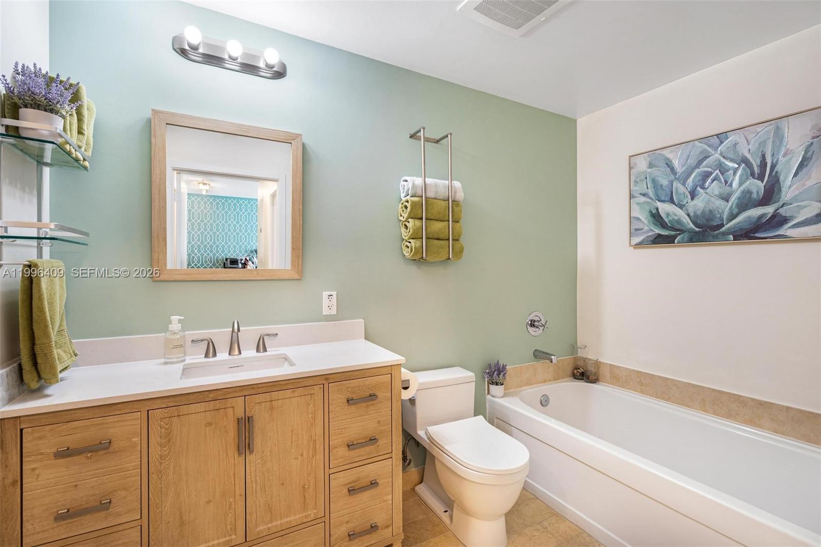 1111 SW 1st Ave Unit: 2721-N