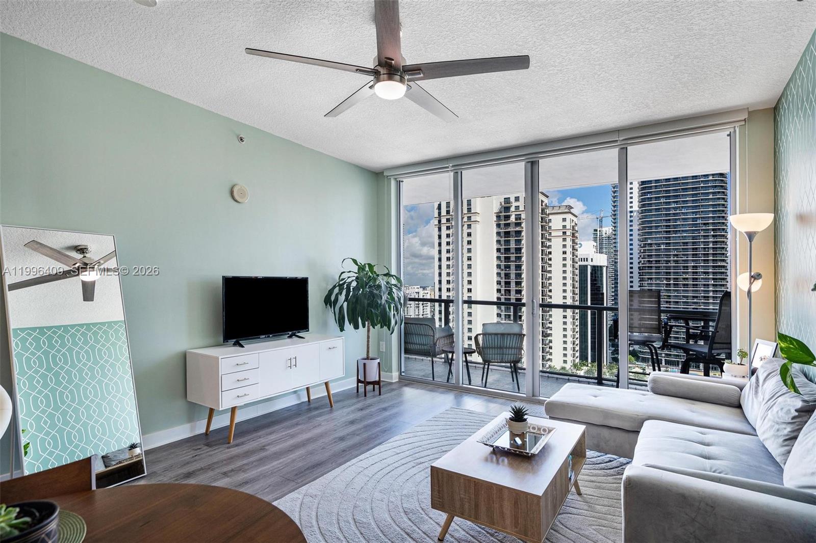 1111 SW 1st Ave Unit: 2721-N