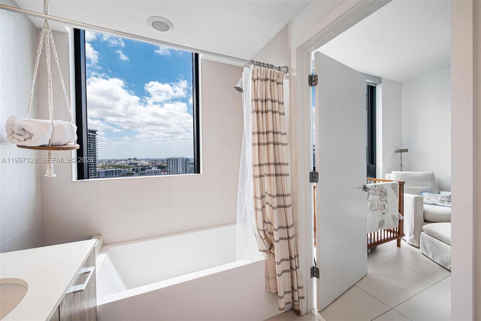 501 NE 31st St # 3009