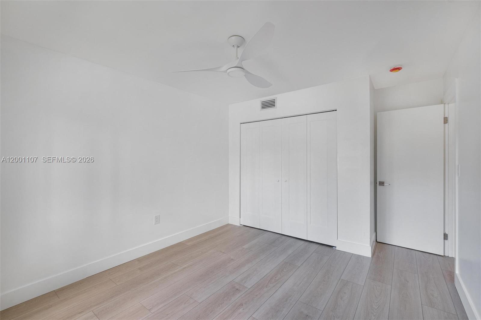 3582 NE 171st St # 207