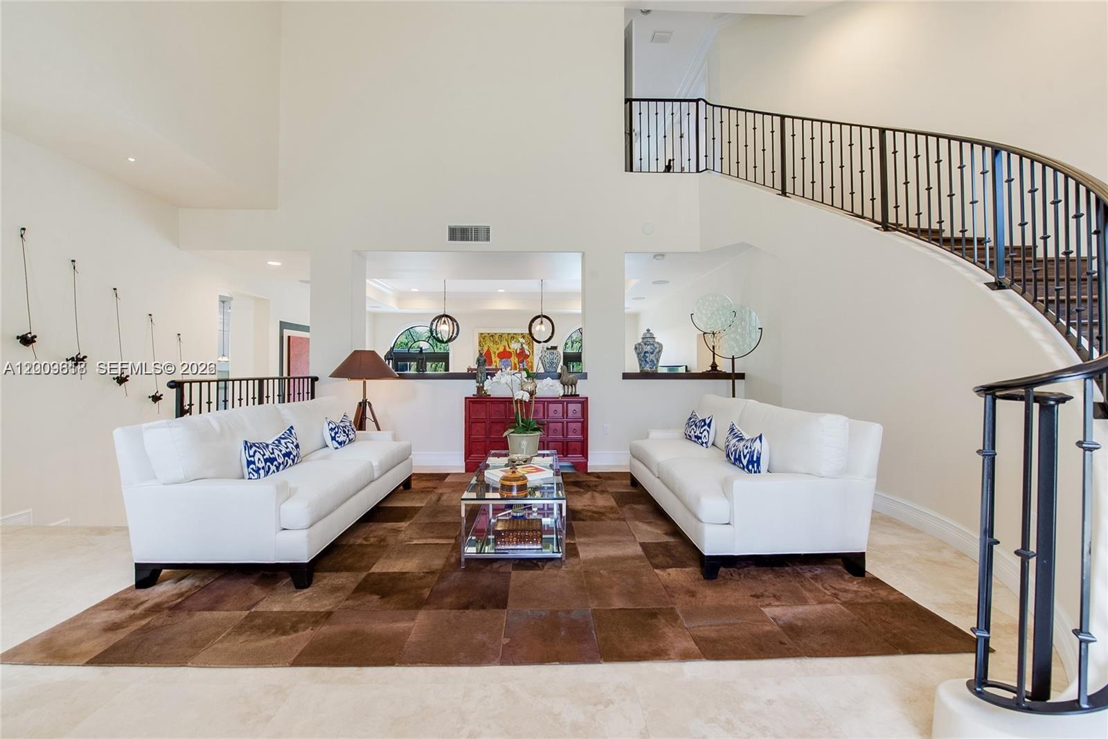 1151 S Alhambra Cir