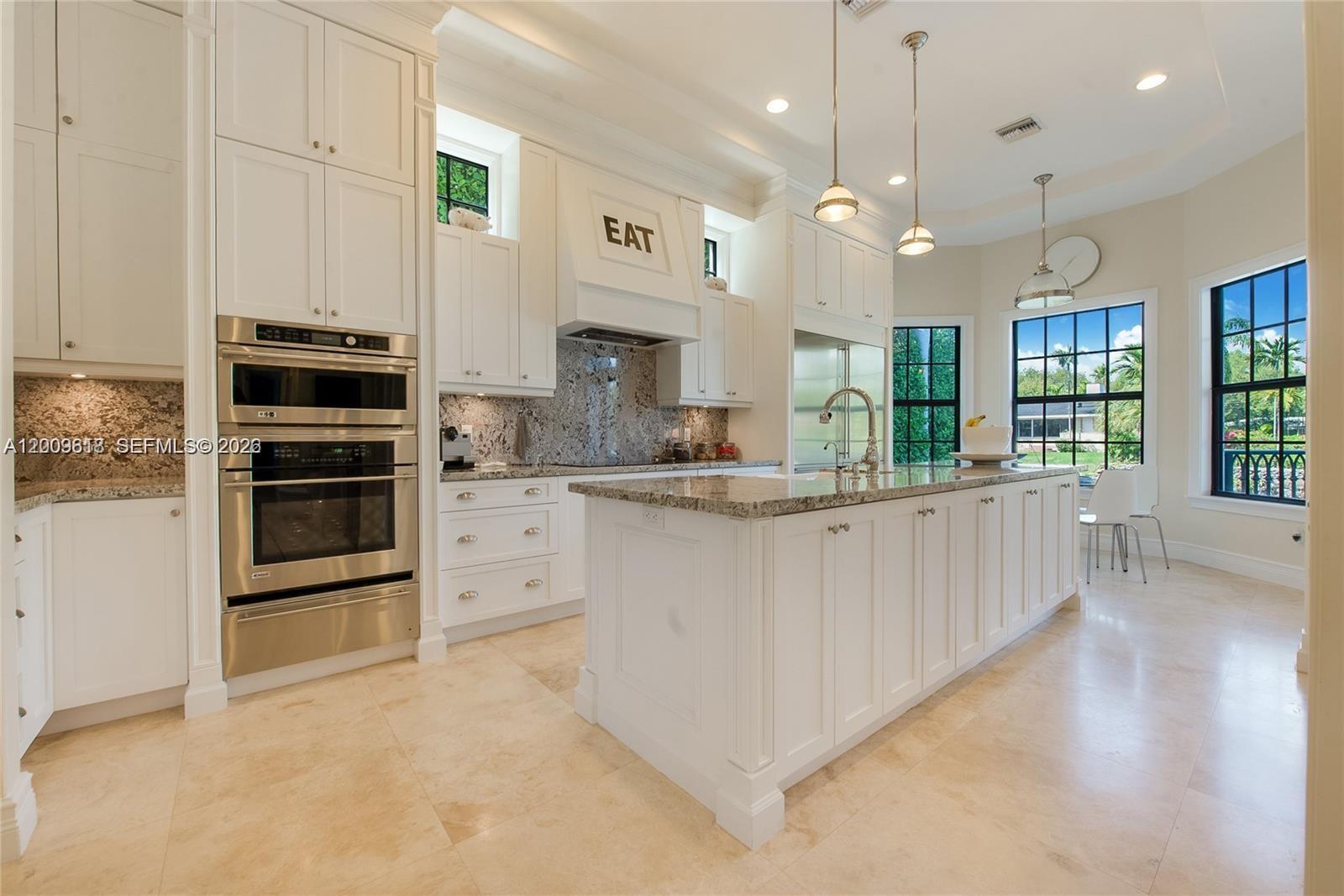 1151 S Alhambra Cir
