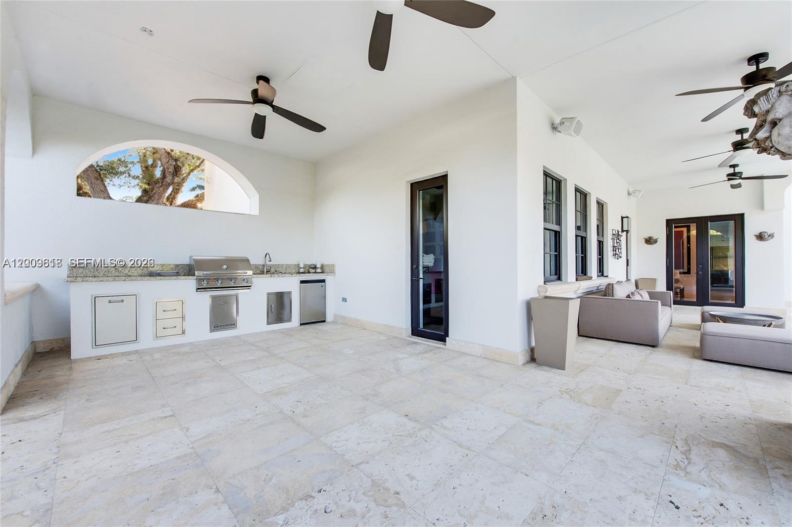 1151 S Alhambra Cir