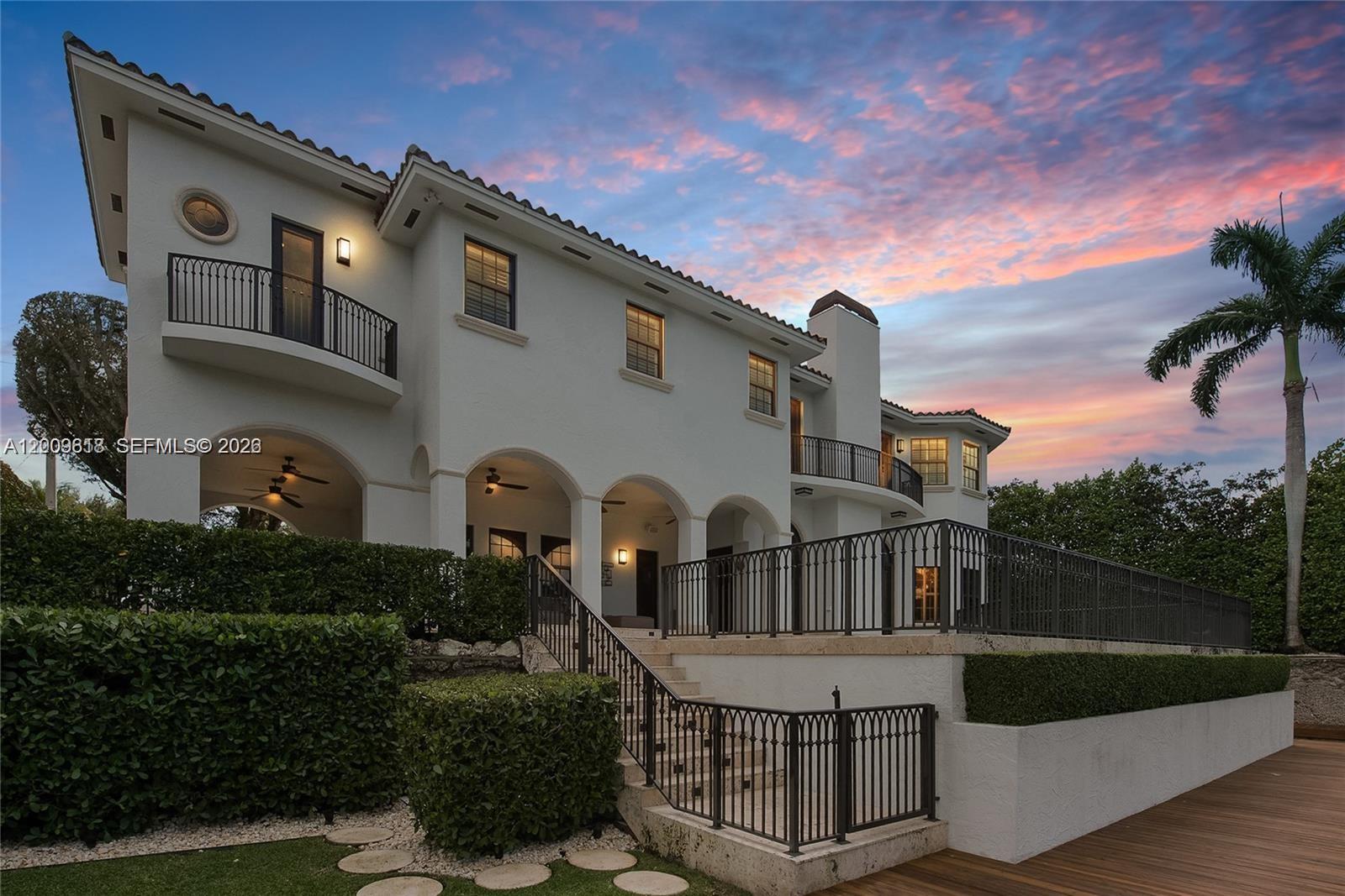 1151 S Alhambra Cir