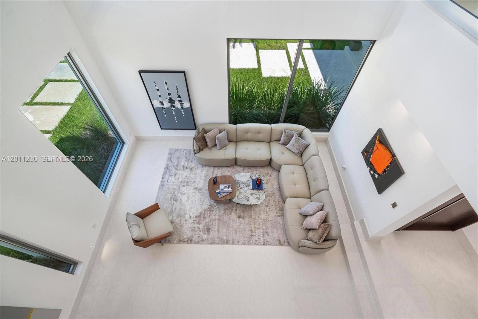 3280 Lake Ridge Lane