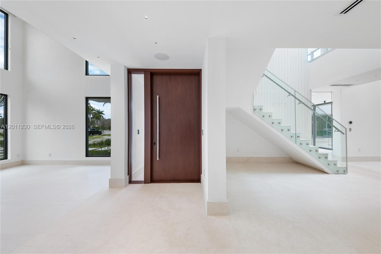 3280 Lake Ridge Lane