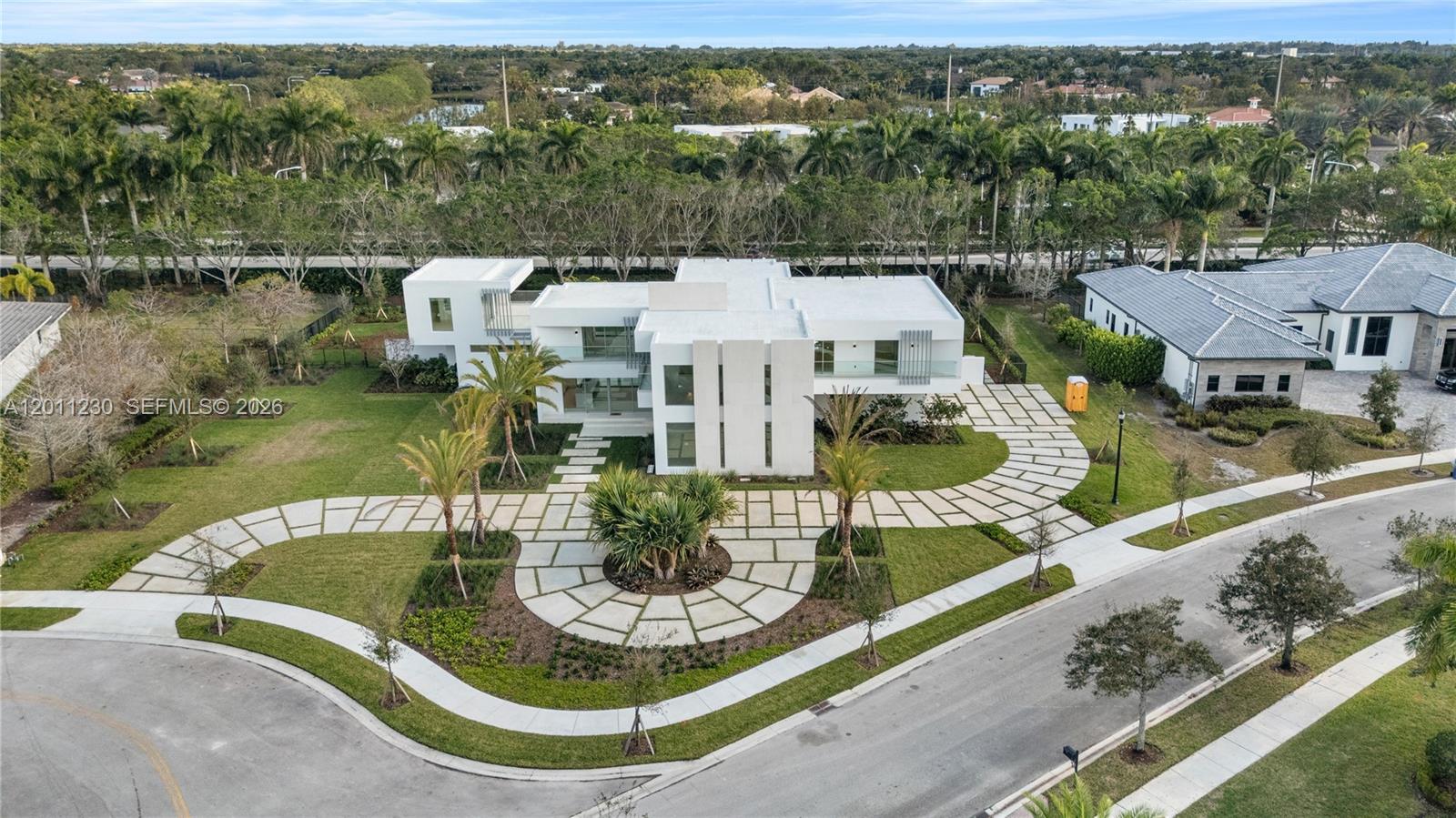 3280 Lake Ridge Lane