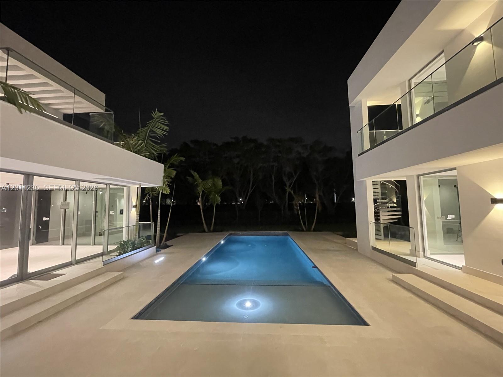 3280 Lake Ridge Lane