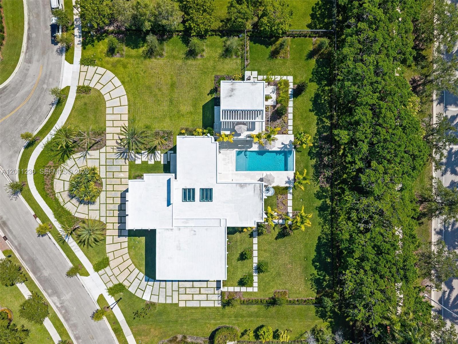 3280 Lake Ridge Lane