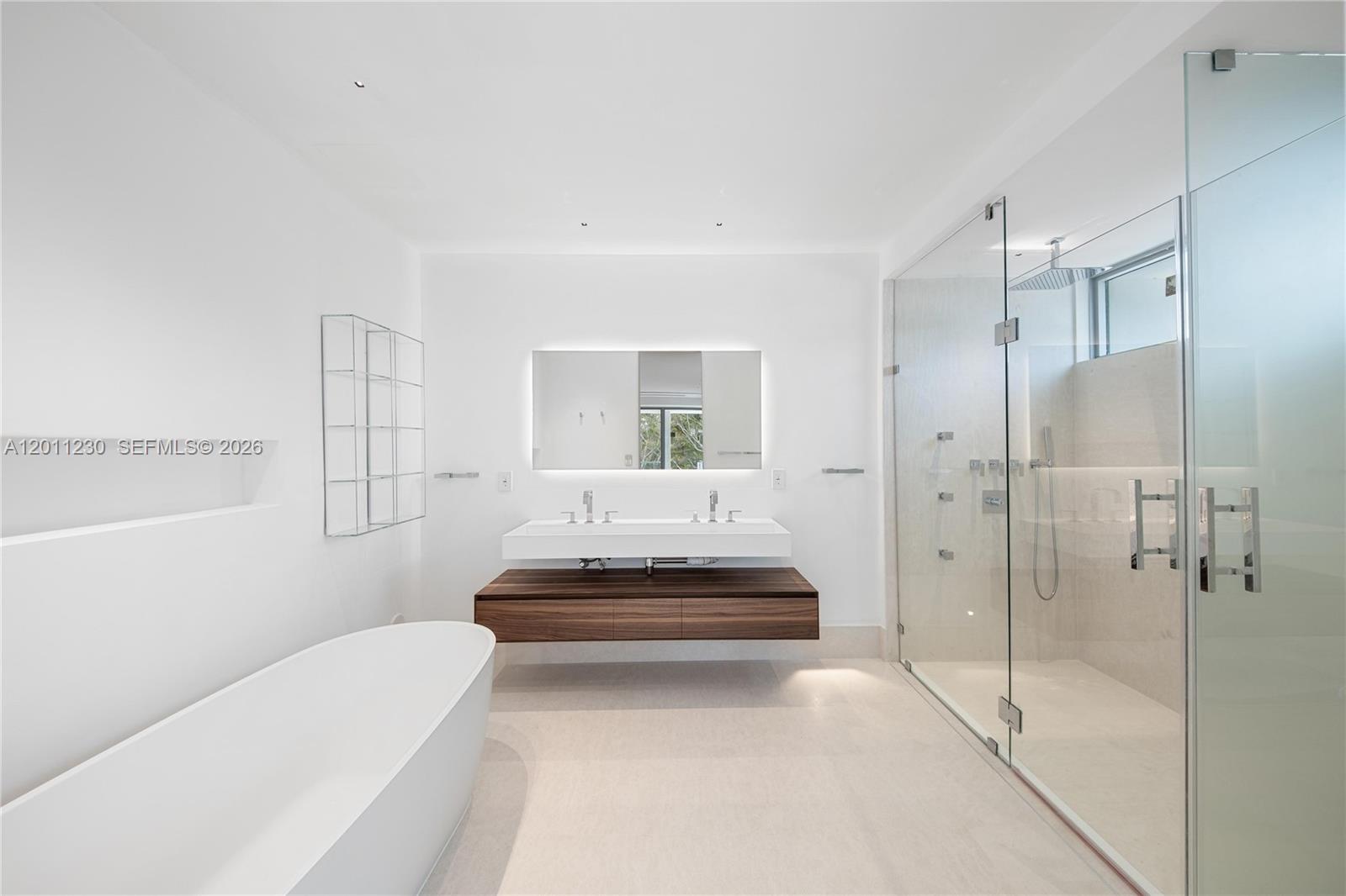 3280 Lake Ridge Lane