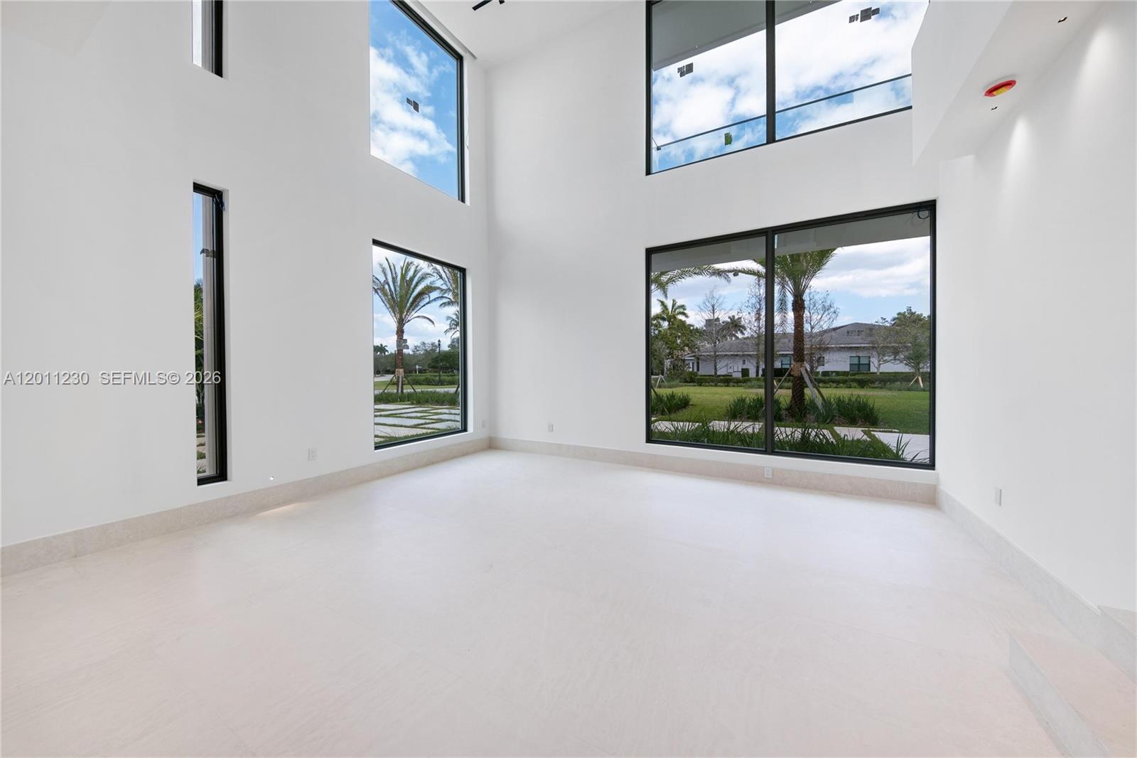 3280 Lake Ridge Lane