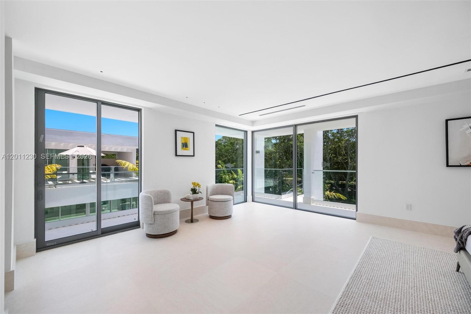 3280 Lake Ridge Lane