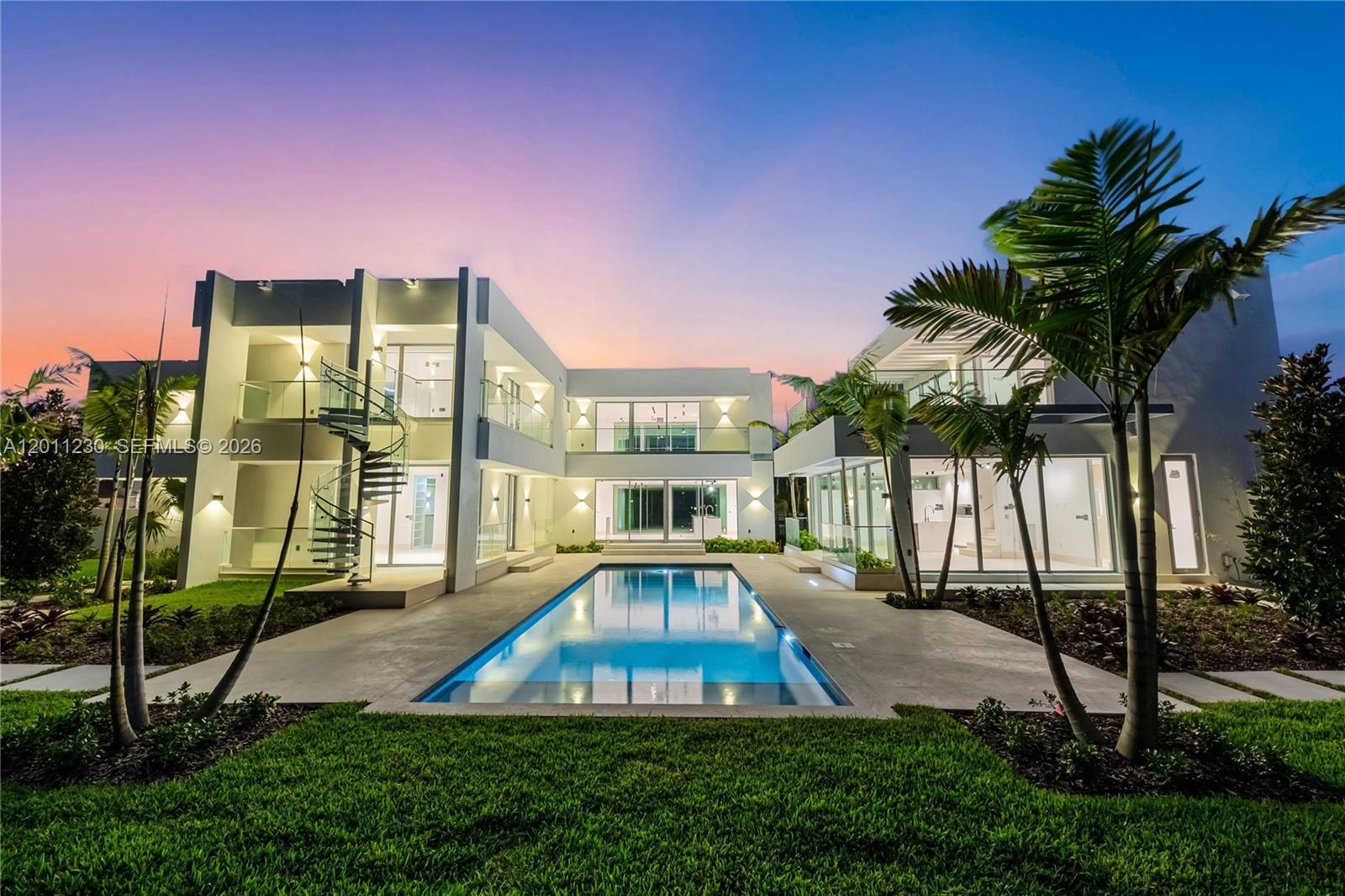 3280 Lake Ridge Lane