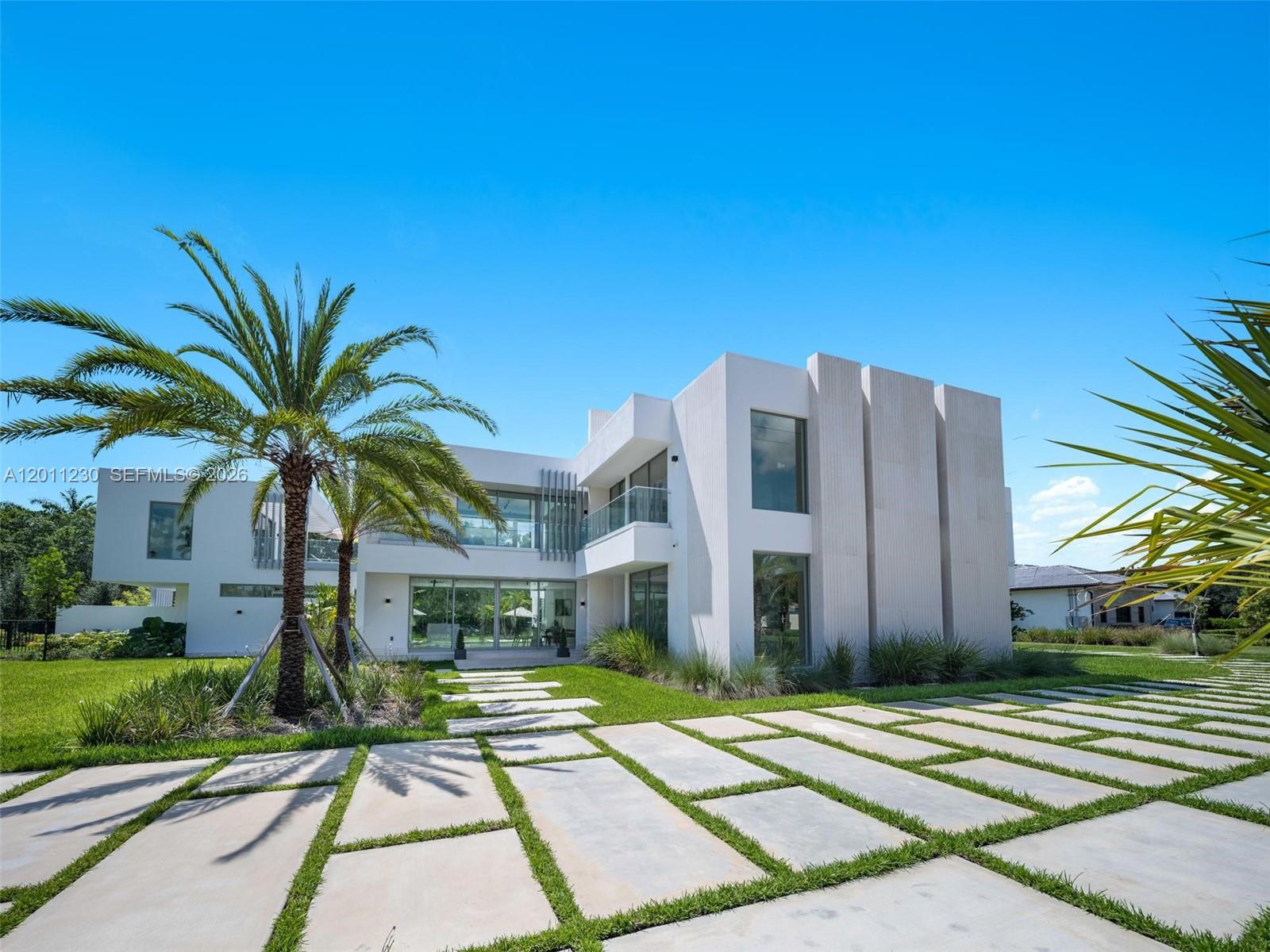 3280 Lake Ridge Lane