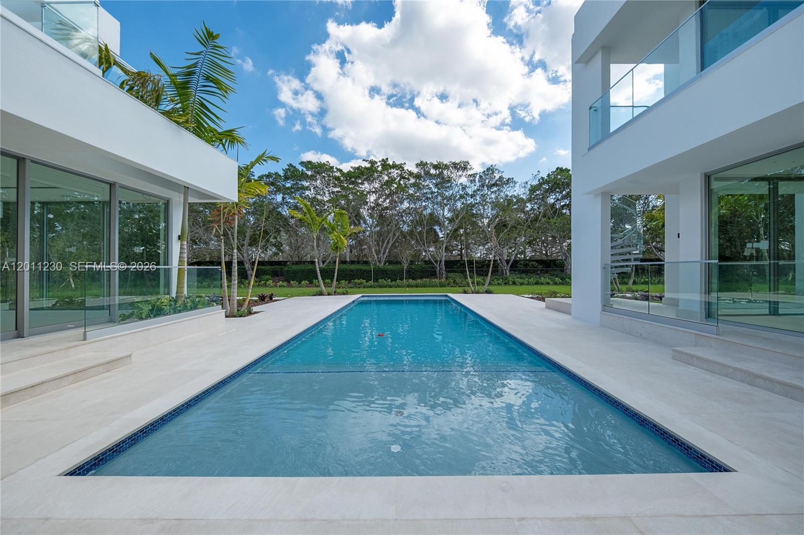 3280 Lake Ridge Lane