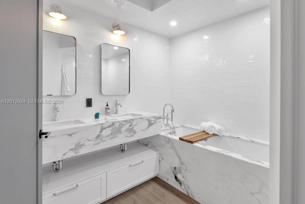 1 Century Ln # 402