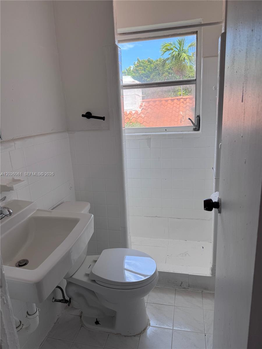 825 Alton Road # 8