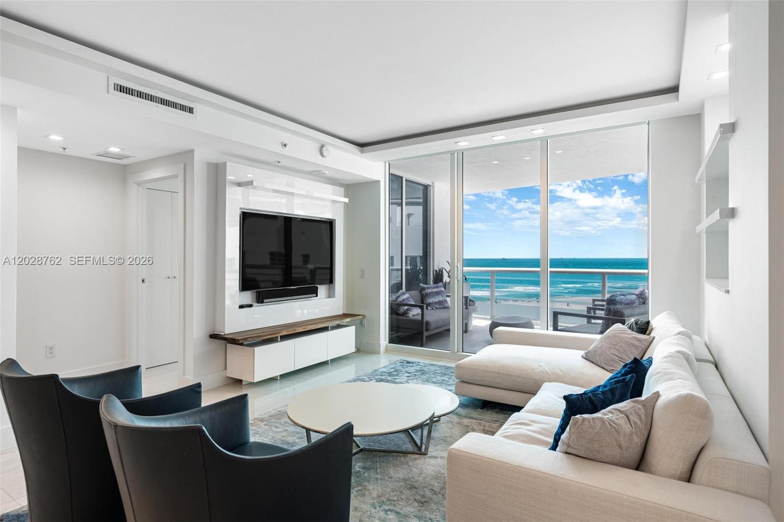 3801 Collins Ave # 703