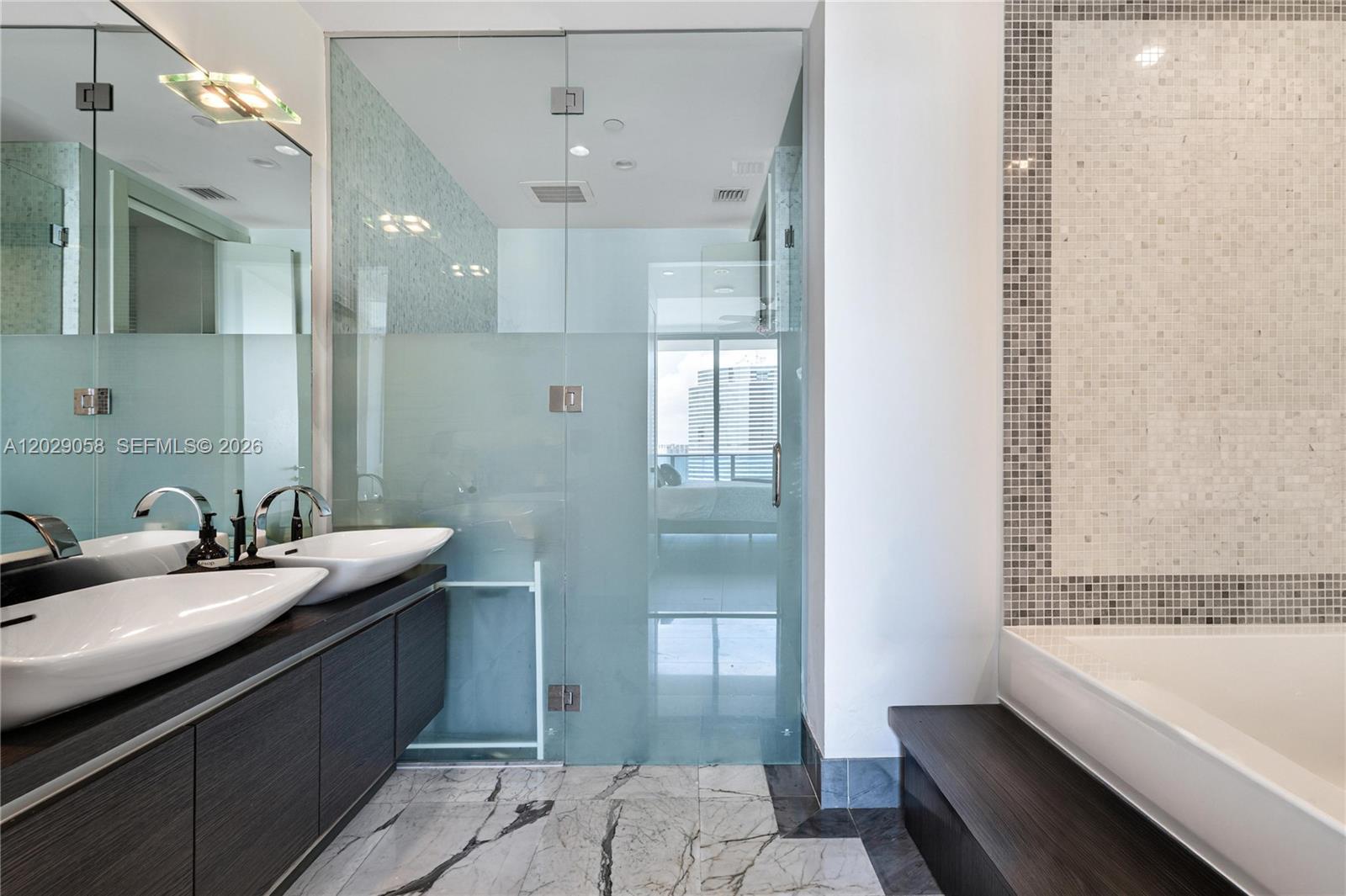 200 Biscayne Boulevard Way # 4812