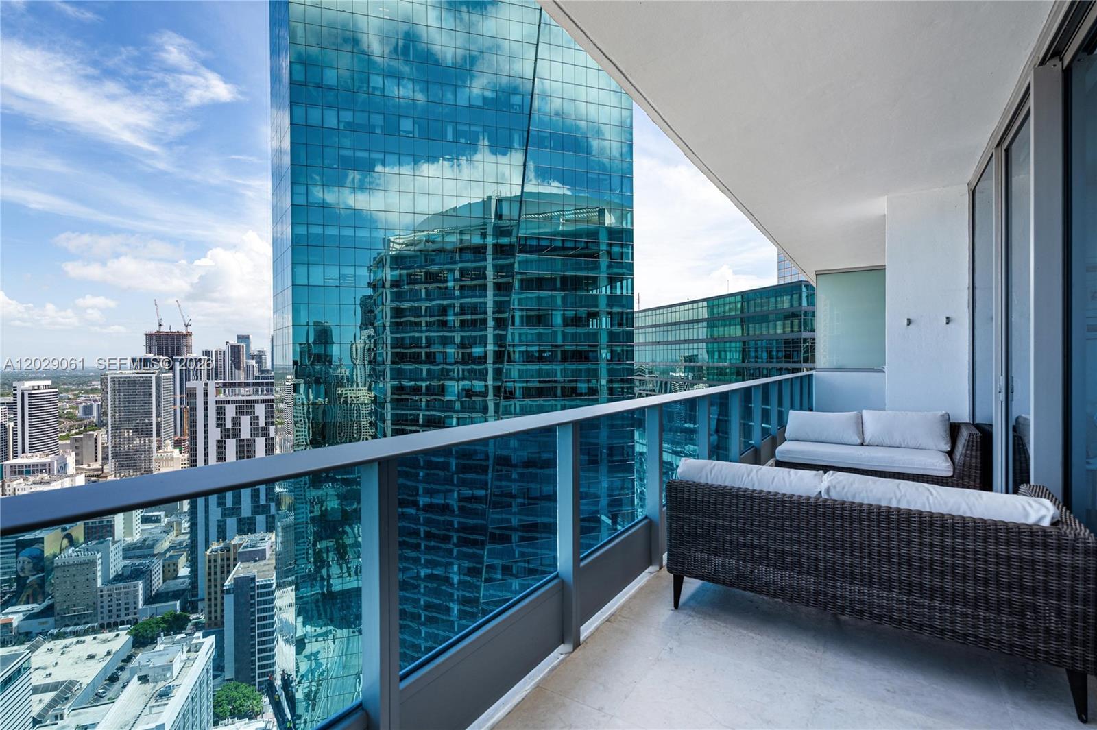 200 Biscayne Boulevard Way # 4812