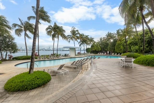1330 West Ave # 2207