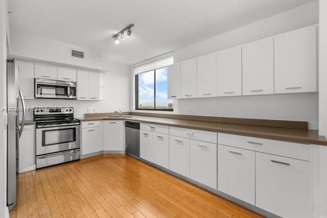 1330 West Ave # 2207